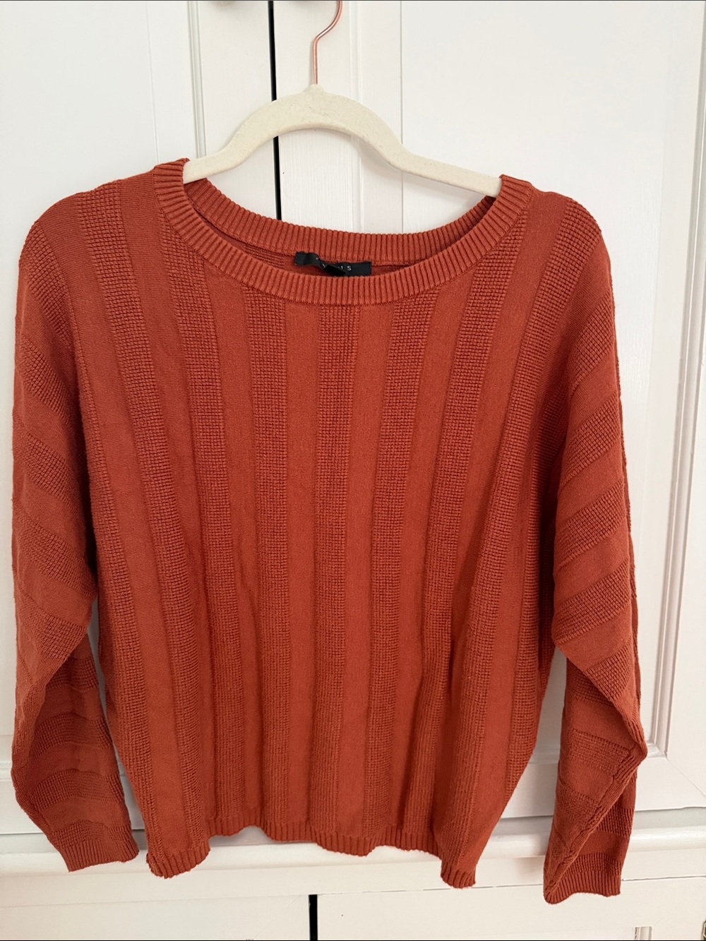 Cyrus Ribbed Crewneck Sweater in Rust